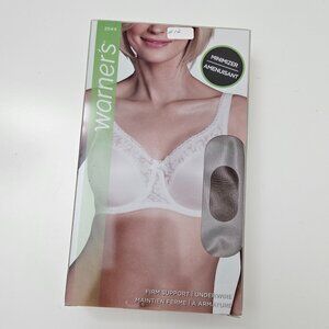 212. Warner's firm support underwire bra. NWT